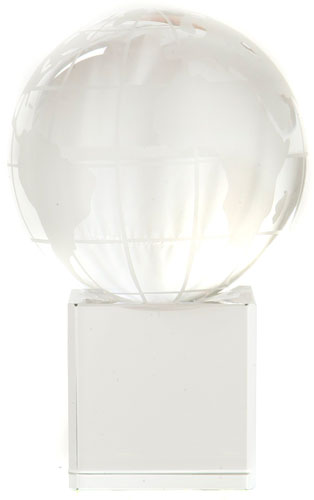 Crystal 50mm GLOBEon clear base supplied in a presentation box