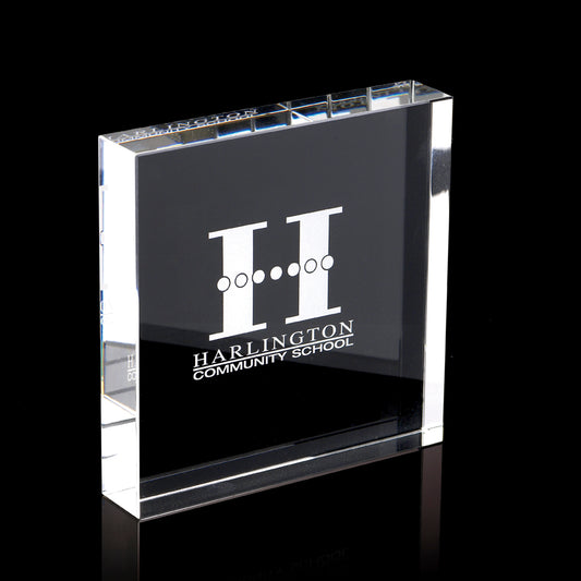Optical Crystal Square 10cm x 10cm x 2cm supplied in a presentation box