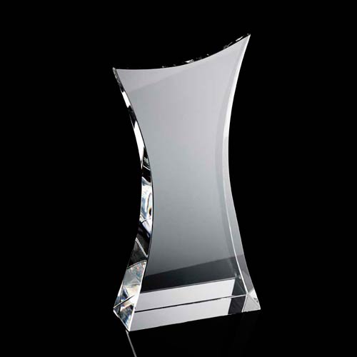 Medium curved body crystal award 203mm high supplied in a presentation box